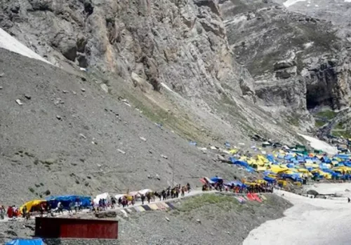 410817-amarnathcave