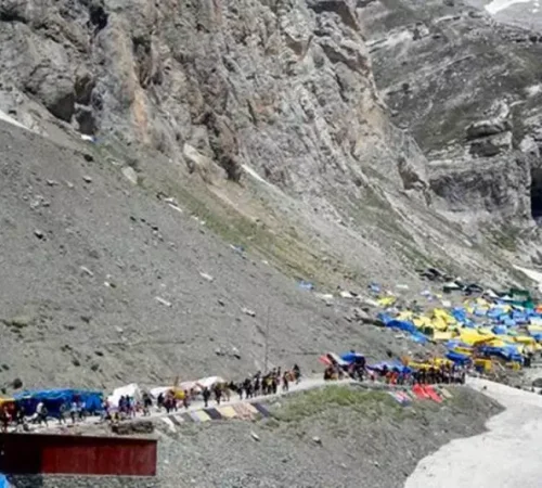 410817-amarnathcave