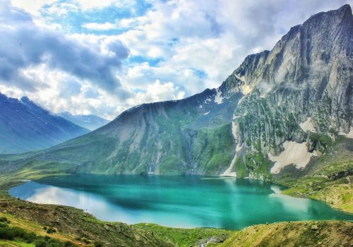 Go Weekend- Kashmir