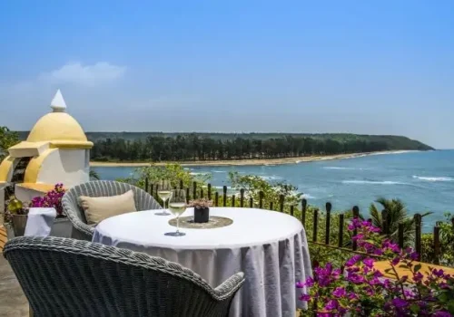 a-romantic-terrace-overlooking-the-Arabian-sea-SS060620171