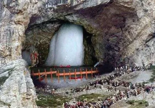 amarnath-cave1
